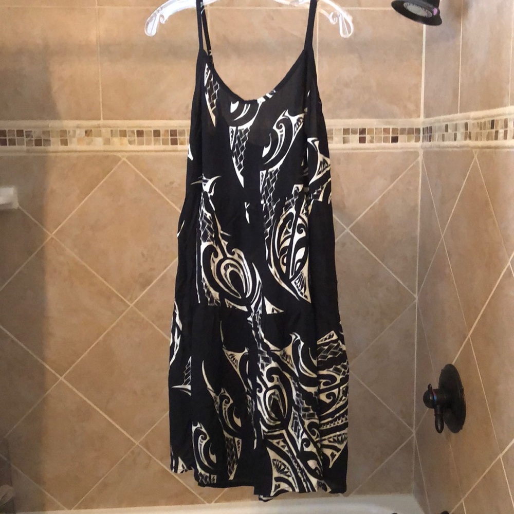 Wahine Toa dress. New.